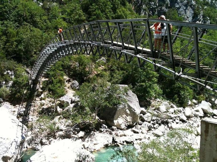 Mazet 55 Gorges Du Verdon Saint-Martin-de-Bromes Bagian luar foto